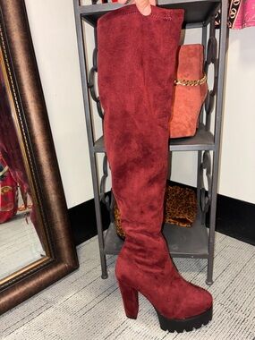 Women’s shoes